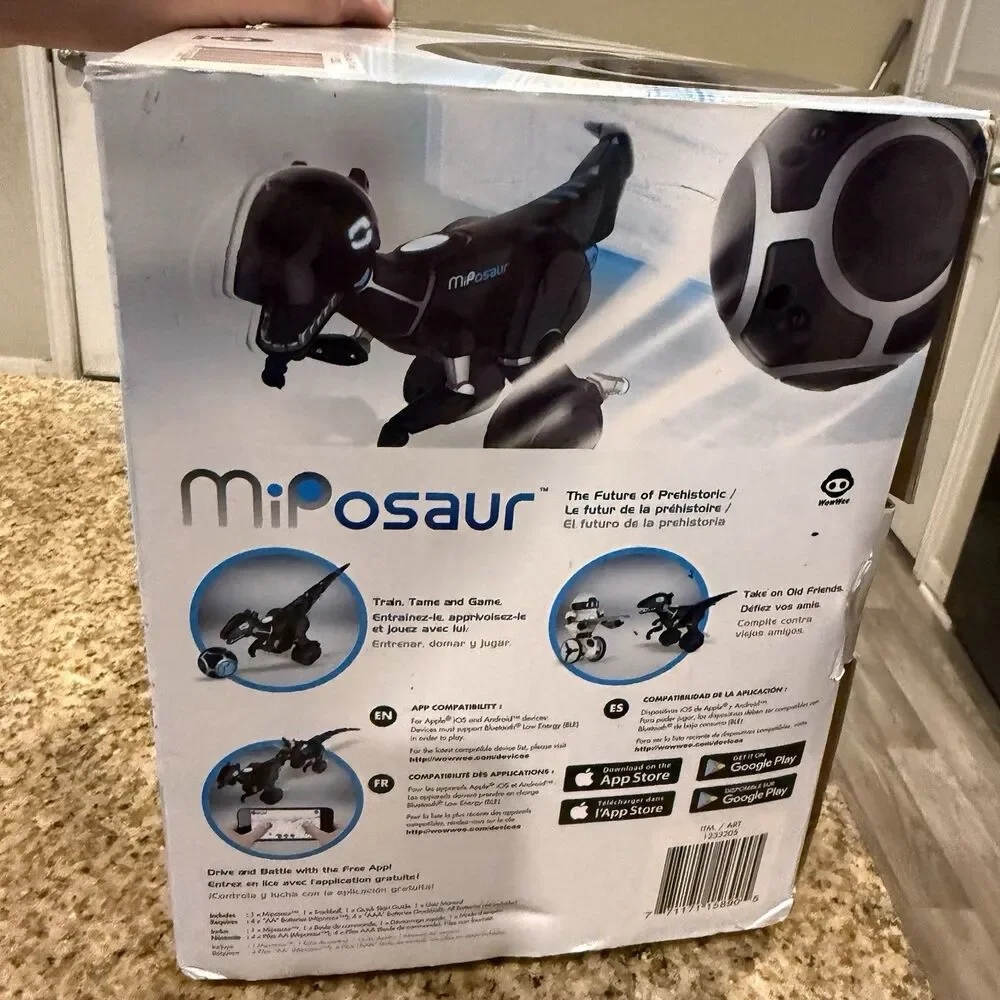 WOWEE MIPOSAUR INTELLIGENT ROBOT DINOSAUR TOY BRAND NEW OPENED BOX